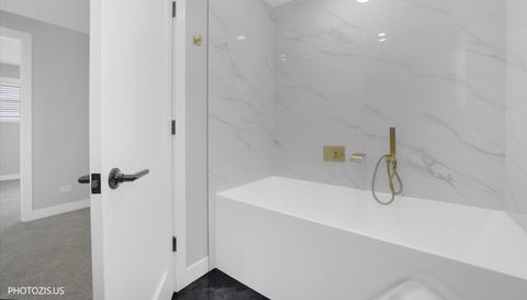 2N356 Prairie Avenue