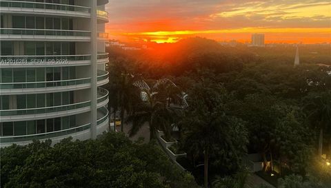 1627 Brickell Ave