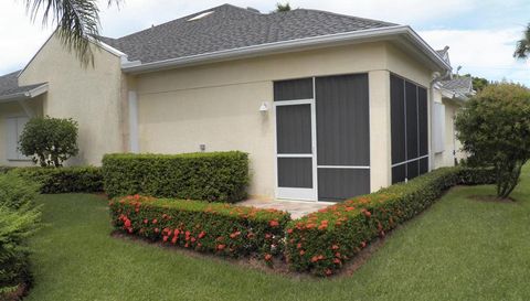 4139 Moon River Circle