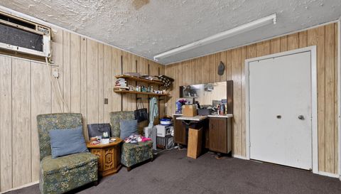 441 Sarah Dr