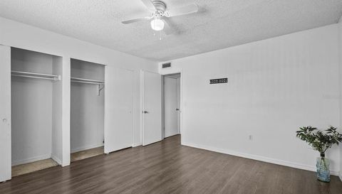 1000 Lake Of The Woods