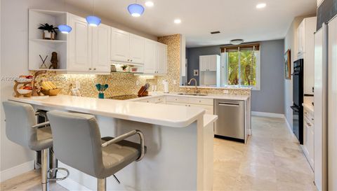 13636 Deering Bay Dr