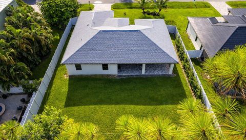 23208 W Eldorado Ave