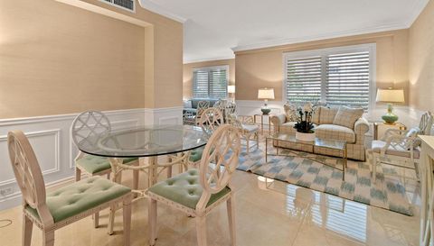 455 Australian Avenue