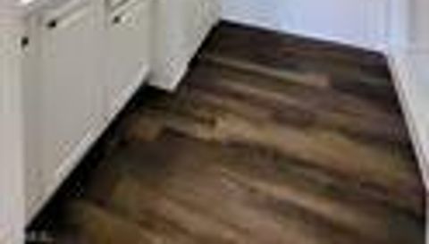 1047 Mayford Lake Rd