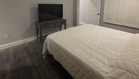 5852 Eagle Cay Terrace