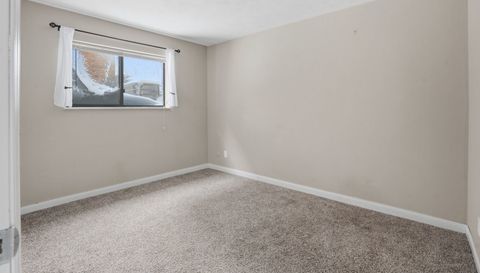 2501 26TH Avenue Court