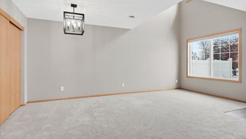 11462 Elmwood Avenue N