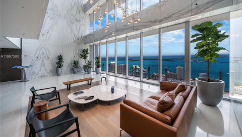 300 Biscayne Blvd Way