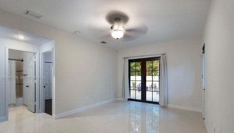 324 Sw 30th Rd