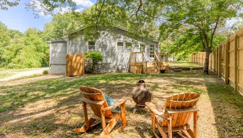 307 Wayside Dr