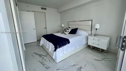 9521 E Bay Harbor Dr