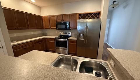 5922 Bartram Village Dr