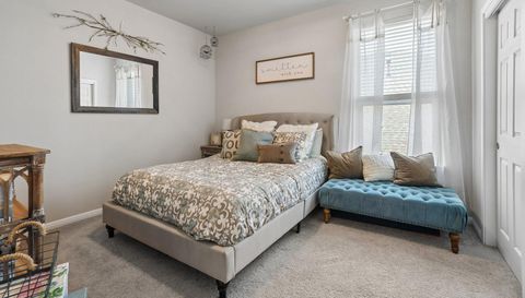 459 Eclipse Dr