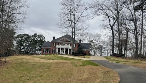 4806 Greenhill Blvd NW