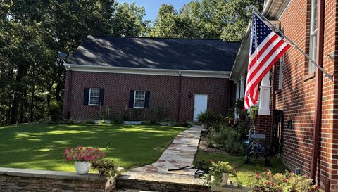 4806 Greenhill Blvd NW