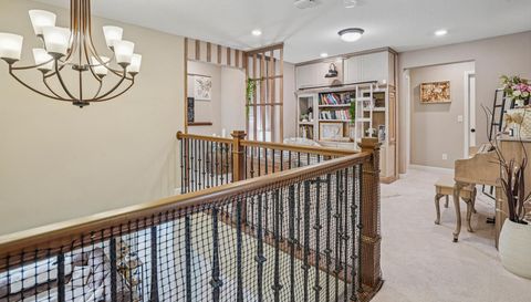 5928 Pinnacle Circle NE