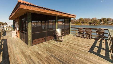 100 CANOPY WALK LANE