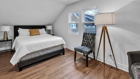 2343 Ridgeland Avenue