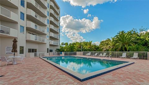 3 OCEANS WEST BOULEVARD