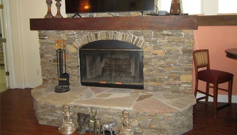 1615 TIMBER PINES COURT