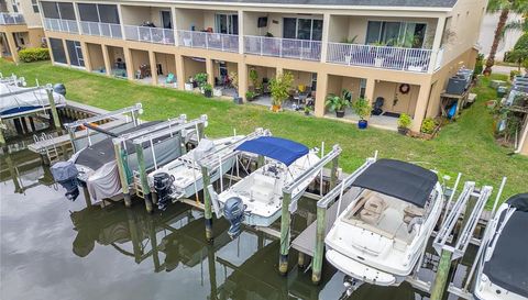 829 CALLISTA CAY LOOP