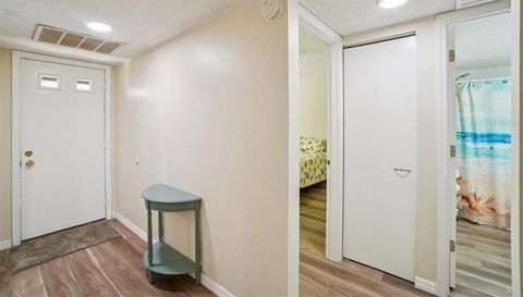 11210 CARRIAGE HILL DRIVE