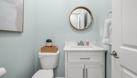 1125 Hawk Hollow Drive