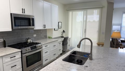 370 Sundown Ct