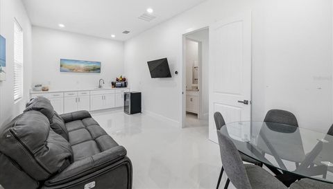 4210 THONOTOSASSA ROAD