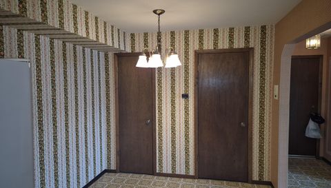 910 Camellia Dr APT 11