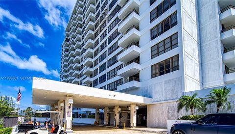 600 Three Islands Blvd