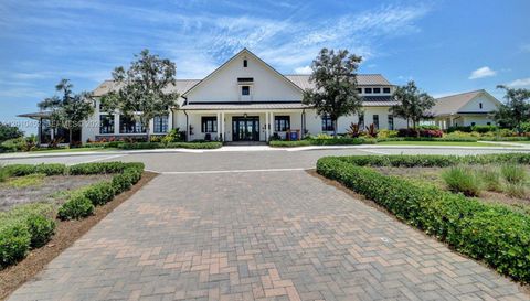 1902 Wandering Willow Way