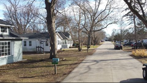 117 Lakewood Avenue