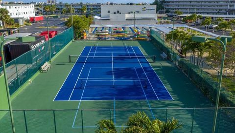 5980 SHORE BOULEVARD S