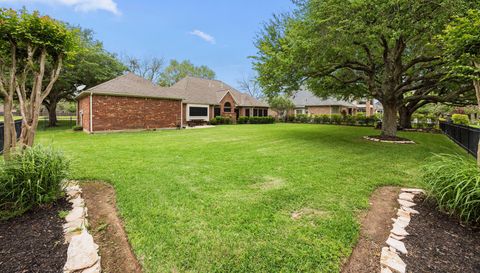 5210 Weston Dr