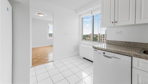 3333 Henry Hudson Pkwy