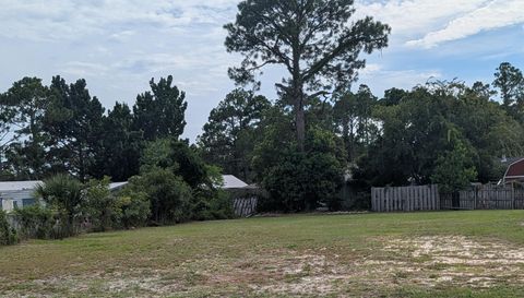2311 Grand Oaks Ln