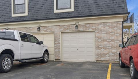 2198 N Oakbrook Circle