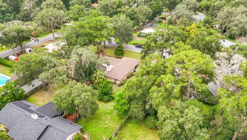 3944 NW 40th Ct