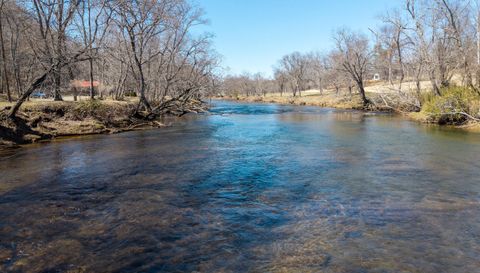 605 Toccoa Preserve Lane