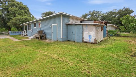 38407 Lowell Harris Wy