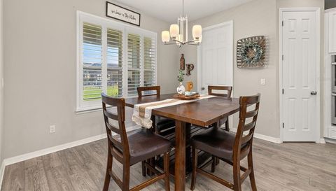 1113 FIELDSTONE CIRCLE