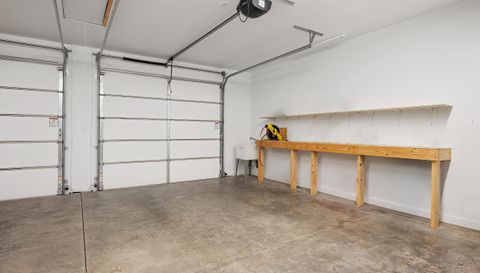 910 English Mountain Rd