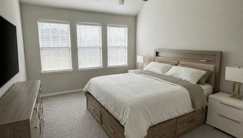 221 Ashley Way