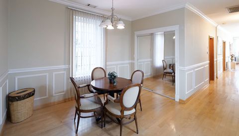 3256 N Elston Avenue