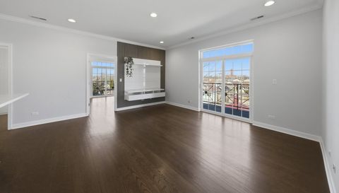 3234 N CENTRAL Avenue