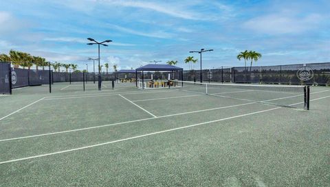 8299 Fishhawk Falls Court