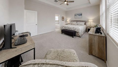11043 Tamarack Pl
