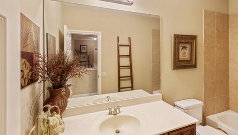 3118 Oakleigh Manor Cove